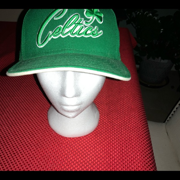 Boston Celtics Green Hat - Picture 3 of 8